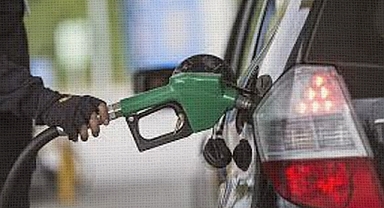 Benzin ve Motorine Yılbaşı Zammı: 1 Ocak'ta Pompaya Yansıyor