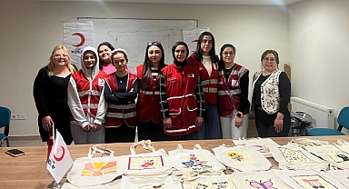 Havza KYK’da Renkli Atölye: Çantalar Sanatla Buluştu