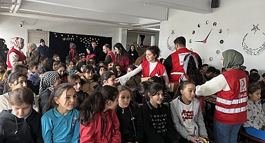 Kırsal Mahallerde Renkli Görüntüler: Dersimiz Eğlence!