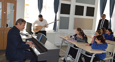 Milli Mücadelenin Tanığı Okulda Açılan Bilim Ve Sanat Atölyeleri Geleceğe Işık Oluyor