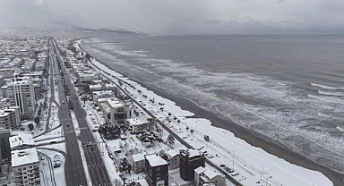 Samsun'da Zemheri Soğuğu Kapıda: Buzlanma ve Sis Uyarısı