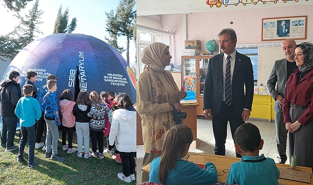 Sivrikese Okulunun Bahçesine Uzay Üssü Kuruldu