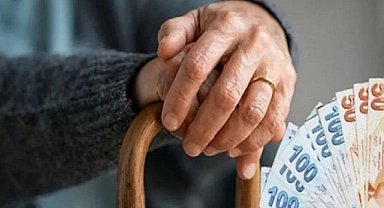 İktidara Yakın Gazete Duyurdu: En Düşük Emekli Aylığı Belli Oldu