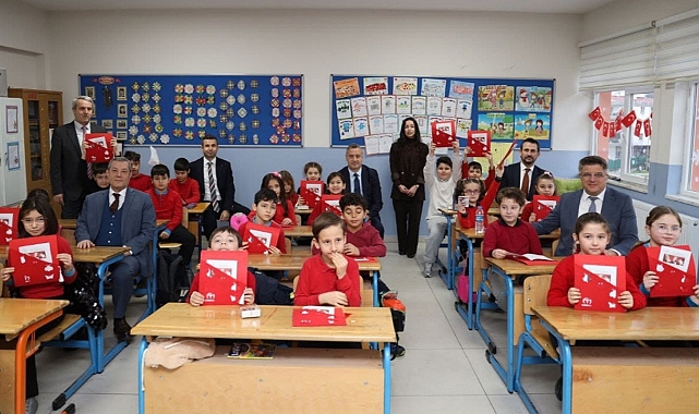 Samsun'da 253 Bin Evde Karne Heyecanı: Yarıyıl Tatili Başladı