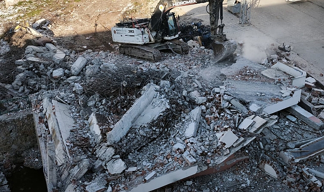 Samsun O İlçesinde Dere Islahı: İş Yerleri Bir Bir Tahliye Ediliyor