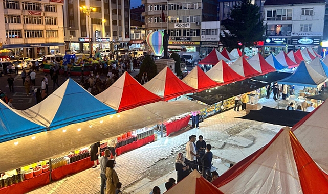Havza’da Ramazan Heyecanı: Mehmetçik Meydanı Bereket Sofralarına Hazırlanıyor