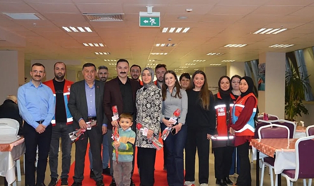 Havza’da Dünya Yetimler Günü: Gönül Sofrasında Buluştular