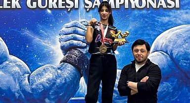 Bilek Güreşinde Havza İmzası: Merve Keskin Türkiye Şampiyonu