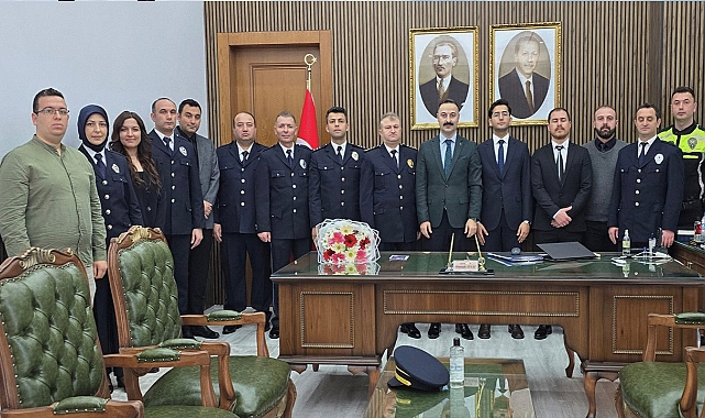 Havza’da Başarılı Polislere Kaymakam Ayvat’tan Başarı Belgesi