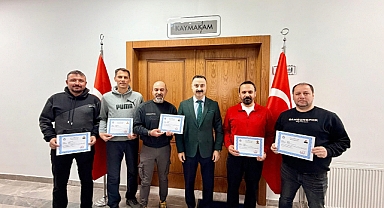 Havza Kaymakamı Ayvat’tan Beden Eğitimi Öğretmenlerine Başarı Belgesi