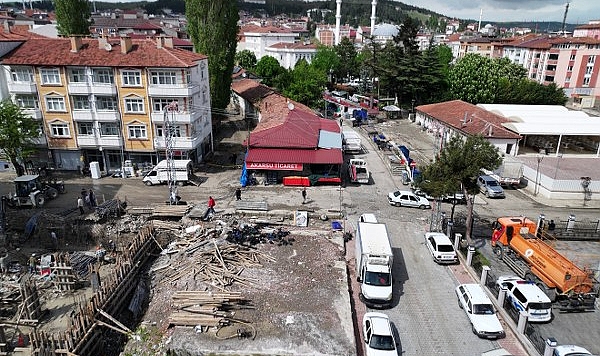 Havza'da dere üstündeki iş yerleri için yıkım kararı