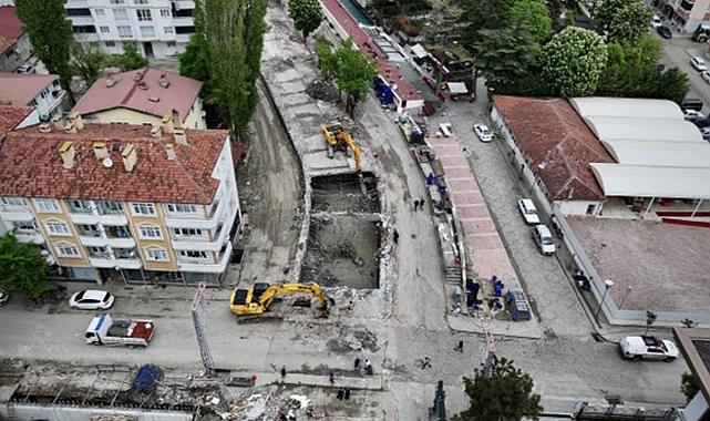 Havza'da O Binalar Tek Tek Yıkılıyor: Esnaf İçin Yeni Dönem Başladı