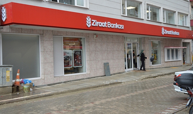Selden Etkilenen Kamu Bankaları Mobil Şube İle Hizmet Veriyor