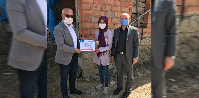 25 Mayıs Anadolu Lisesi İl İkincisi Oldu