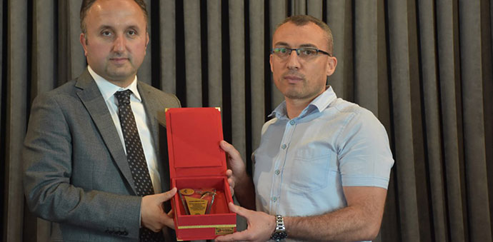 25 MAYIS ANADOLU LİSESİ İL İKİNCİSİ