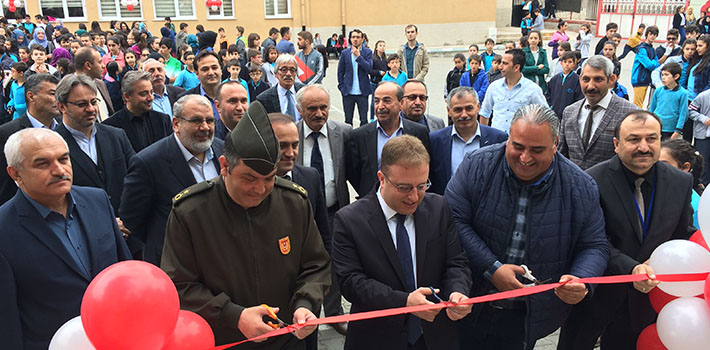 25 MAYIS ORTAOKULU’NDA TÜBİTAK 4006 BİLİM FUARI