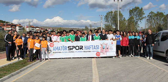 29 Ekim Cumhuriyet Kros Yarışı Düzenlendi