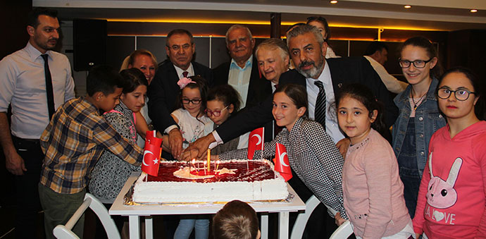 ADD Alternatif Cumhuriyet Bayramı Kutlaması Düzenledi