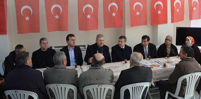 Ahmet Demircan Ak Parti Havza Seçim Koordinasyon Merkezini ziyaret etti