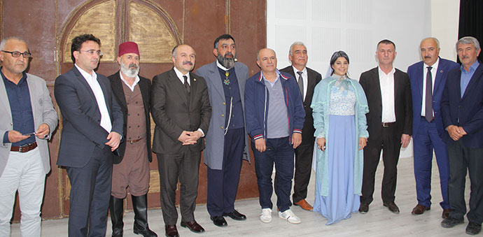 Ahmet Yenilmez, Usta Oyunu ile Havzalılarla Buluştu