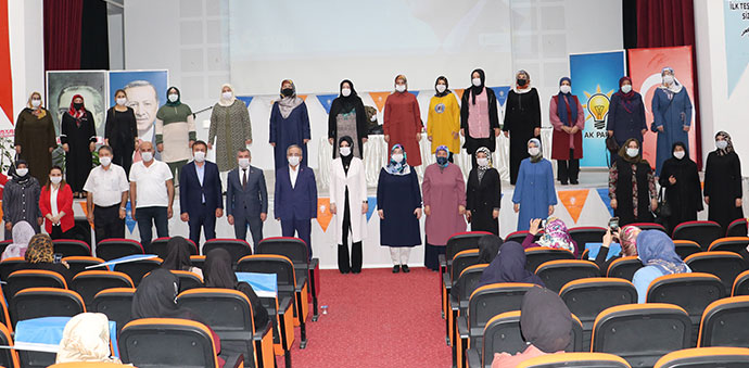 Ak Parti Havza Kadın Kolları Başkanlığına Ümran Uğurlu Seçildi