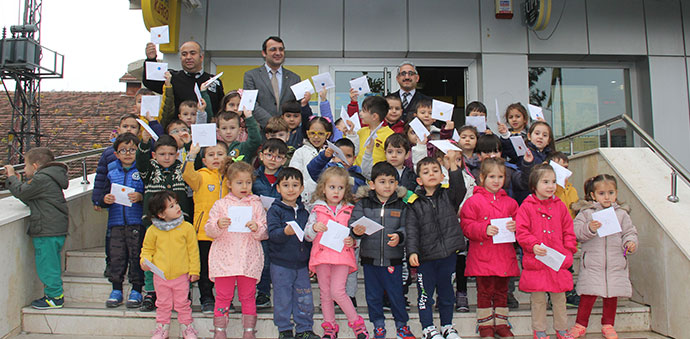Anaokulu Öğrencilerinden PTT’ye Ziyaret