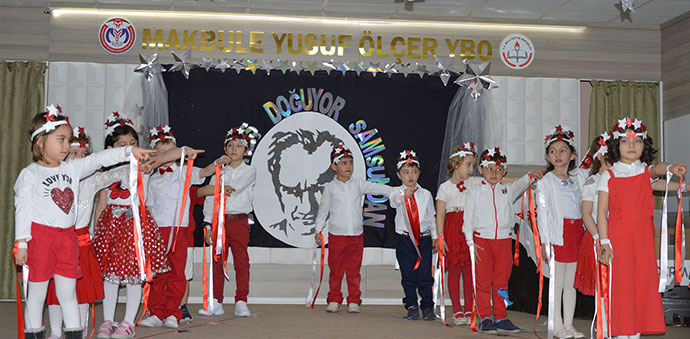 Anaokulu Öğrencilerinde 100. Yıl Özel Etkinliği