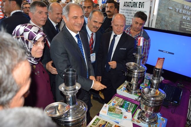 Bakan Efkan Ala\'ya Havza Semaveri Hediye edildi