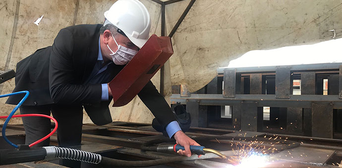 Başkan Özdemir Havza OSB’de Kaynak Yaptı