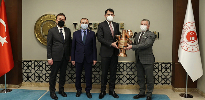 Belediye Başkanı Özdemir ve AK Parti İlçe Başkanı Kayan’dan Ankara Çıkartması