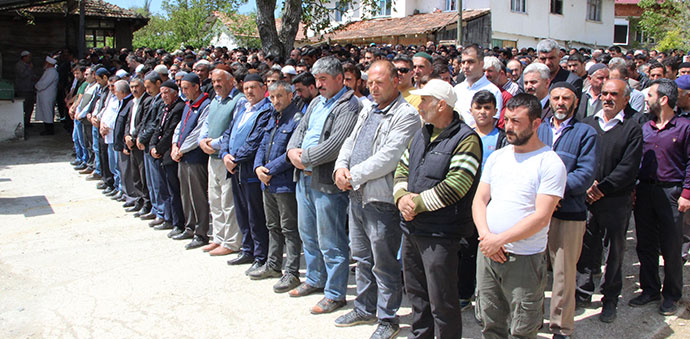 Belediye Çalışanı Akça Toprağa Verildi