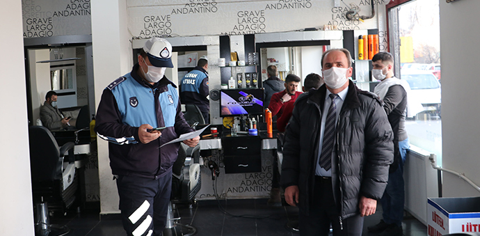 Berber, Kuaför Ve Güzellik Salonları Denetlendi