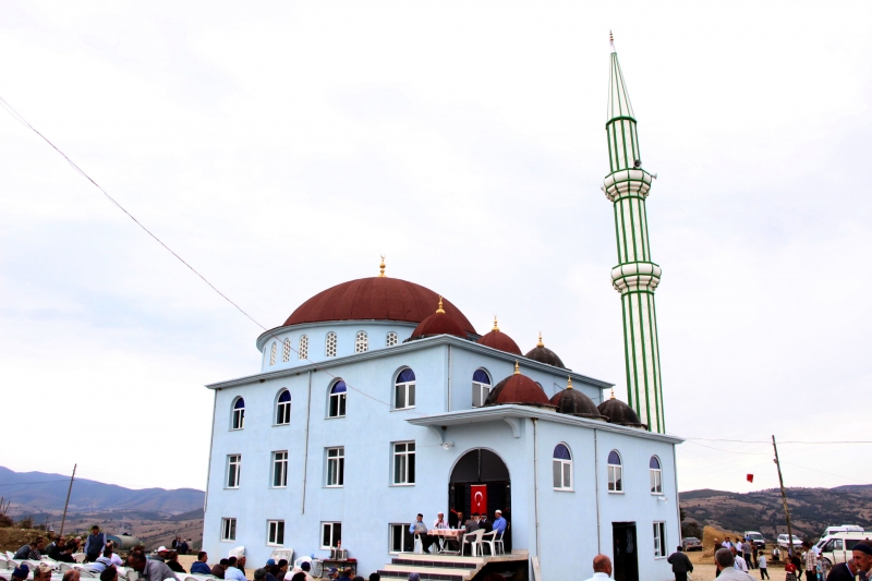 Boyalı Mahallesi Esentepe Cami İbadete Açıldı