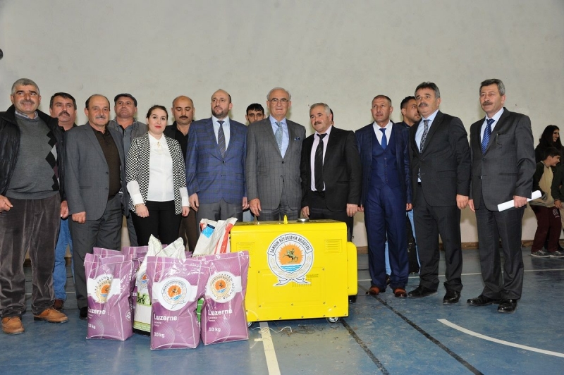 Büyükşehir Çiftçinin’de Yanında