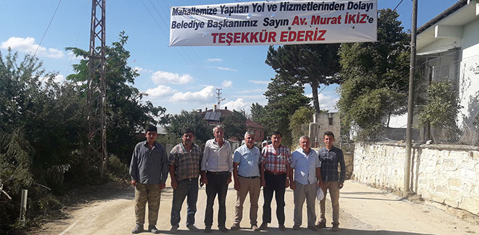 Çakıralan Mahallesinden Pankartlı Teşekkür