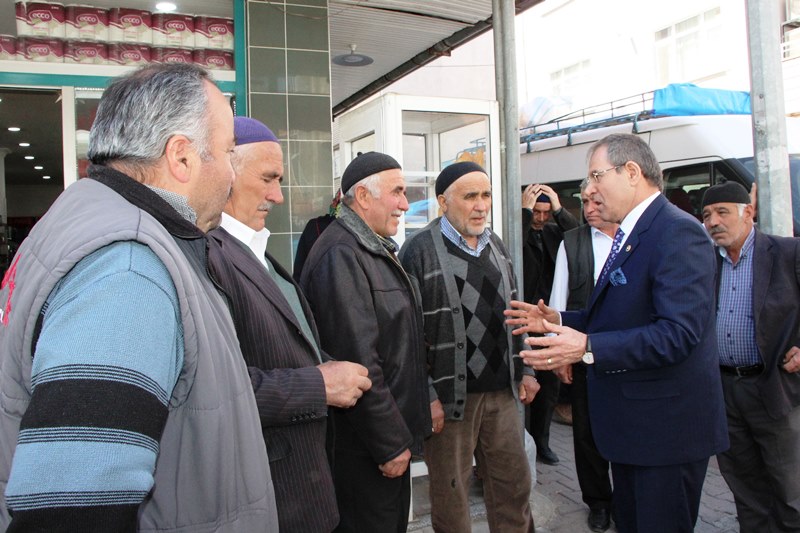 CHP Milletvekili Kemal Zeybek Esnaf Ziyareti Düzenledi