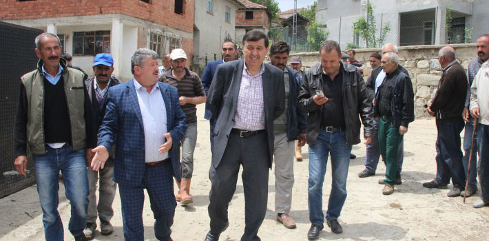 Çiftlik Mahallesinden Başkan İkiz’e Teşekkür