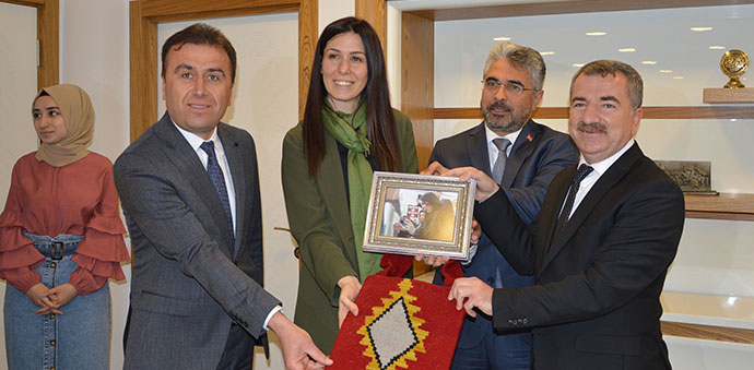 Çiğdem Karaaslan'dan Havza Belediyesine Ziyaret