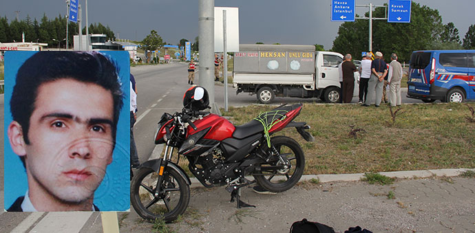 Ekmek Servisi İle Motosiklet Çarpıştı; 1 Ölü