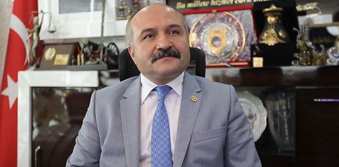 Erhan Usta'nın İsmi Yeni Parti Genel Başkan Yardımcılığına Geçiyor