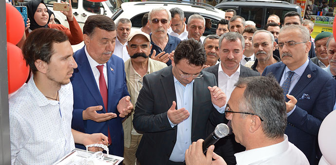 Eski Başkan Murat İkiz, Avukatlık Bürosu Açtı