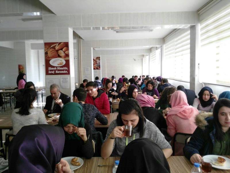 Fen Lisesinden YGS Öncesi Moral Kahvaltısı