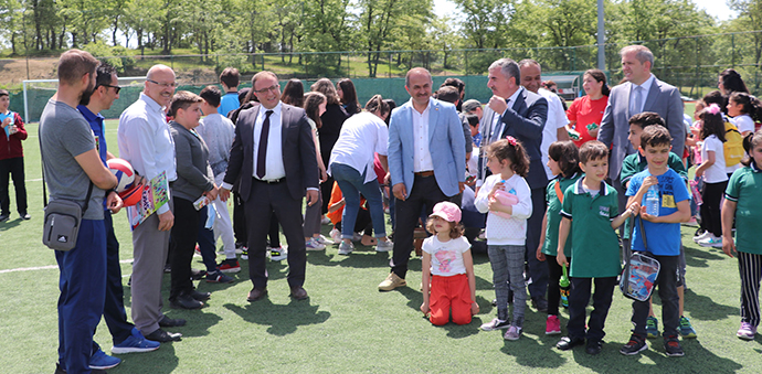 Geleneksel Çocuk Oyunları Şenliği Düzenlendi