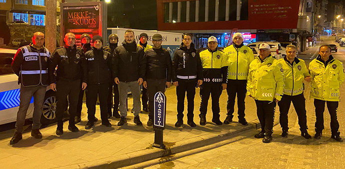 Görev Başındaki Güvenlik Güçlerinin Yeni Yılını Kutladı