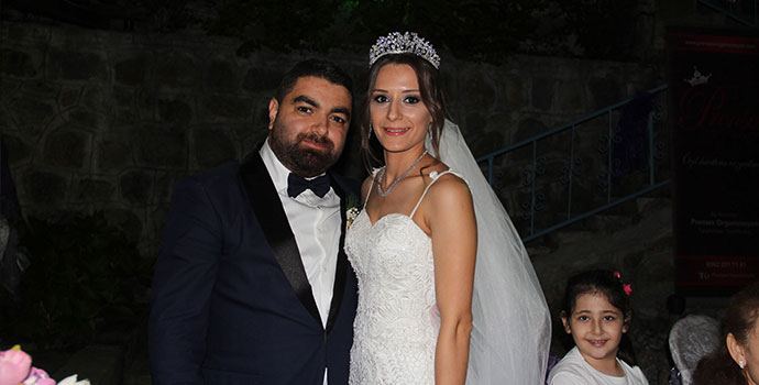Görkem ve Burcu Çifti Dünya Evine Girdi