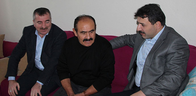 Hasan Basri Kurt Bir Dizi Ziyarette Bulundu