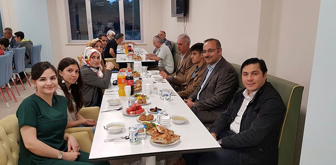 Hastane Personeli İftarda Buluştu