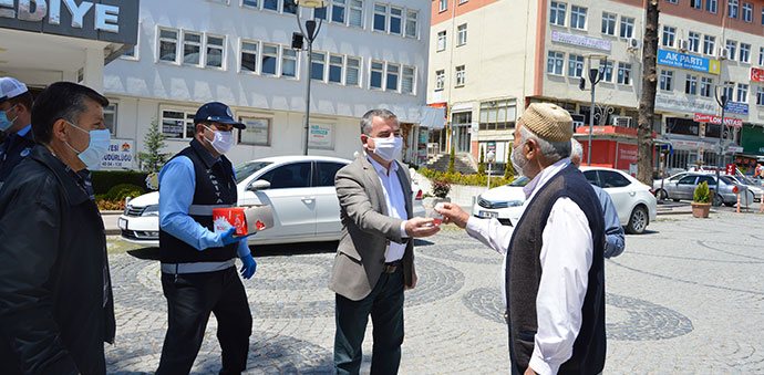 Havza Belediyesinden 65 Üstüne Milli Borel Ve Maske