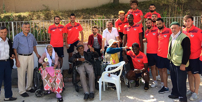 Havza Belediyespor Huzurevinde
