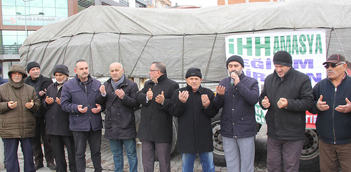 Havza Eğitim Birsen ve İHH’dan Suriye'ye 530 Çuval Un